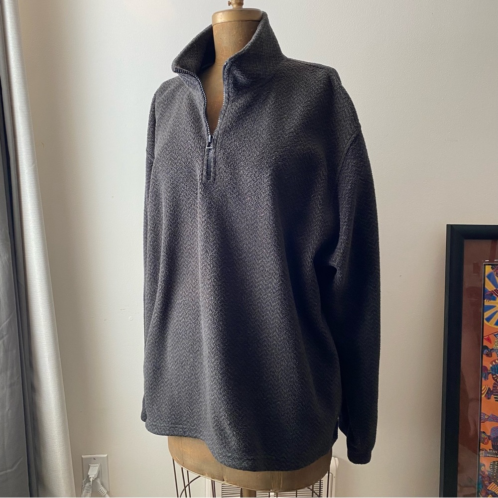 Izod Men's Quarter-Zip Pullover